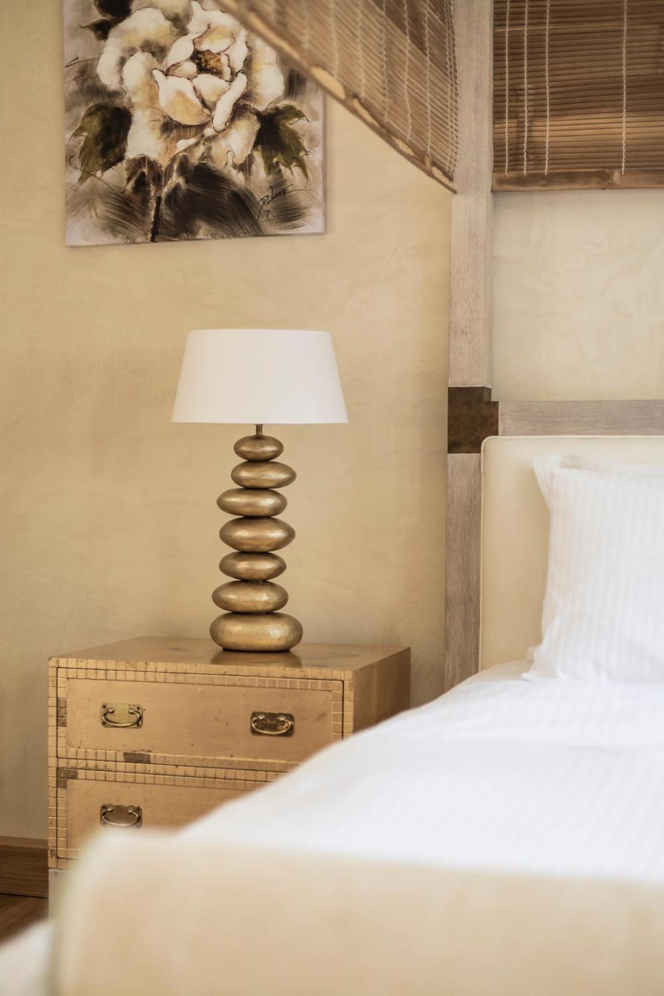 Villa Veneziano Suites & Villa Нидри Стая снимка